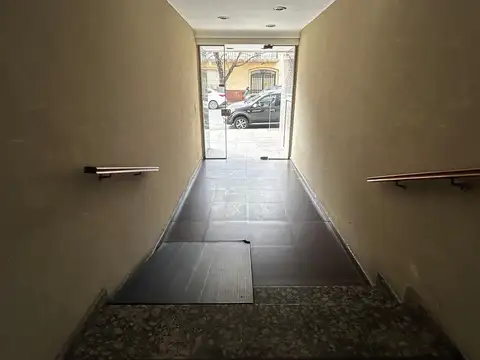 Uruguay Al  100 4º Piso - Morón