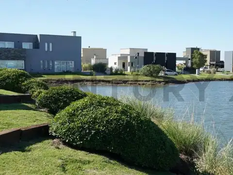 Terreno en Venta de 672,0 m2