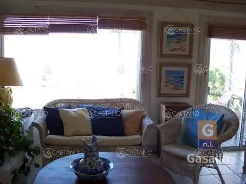 Casa en venta en El Chorro a 200 mts del mar