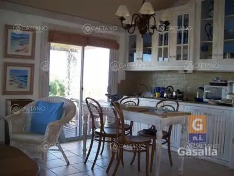 Casa en Venta en El Chorro, USD 240.000