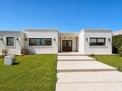 Casa en Venta 1 año