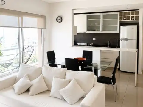 OPORTUNIDAD VENTA DEPARTAMENTO 2 AMBIENTES CON COCHERA ESCUCHA OFERTA