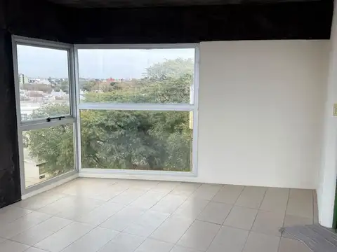Oficina en Alquiler 8 años