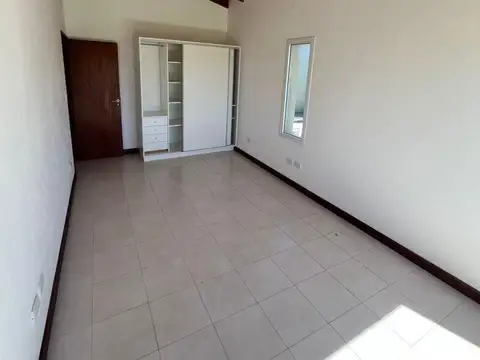 Casa en Venta en General Juan Madariaga, USD 98.000