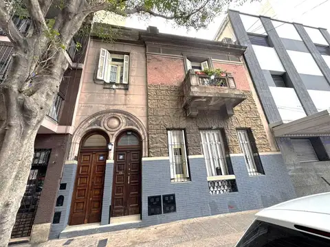Depto Tipo Casa en Venta de 6 ambientes