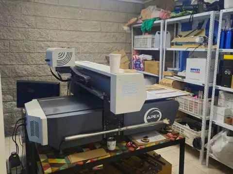 Oficina en Venta con 1 cochera