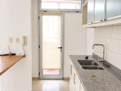 Departamento en Alquiler en Manuel B Gonnet, $ 980.000