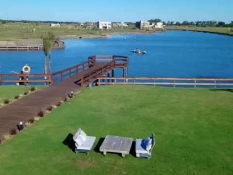 LOTE  DE 666M2 EN BARRIO LAGOS DE CANNING 1-FINANCIADO