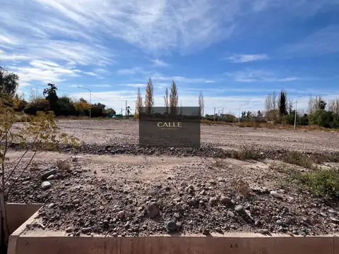 Terreno en Venta de 306,0 m2