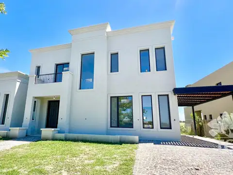 Casa en Alquiler en El Cantón - Barrio Golf, USD 2.100