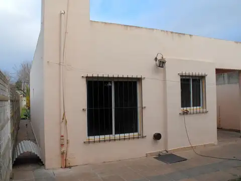 VENTA DE CASA DE CAMPO - ROQUE PEREZ