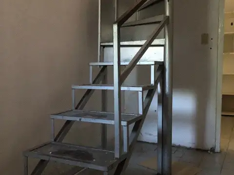 Local en Alquiler en Olivos, $ 1.950.000