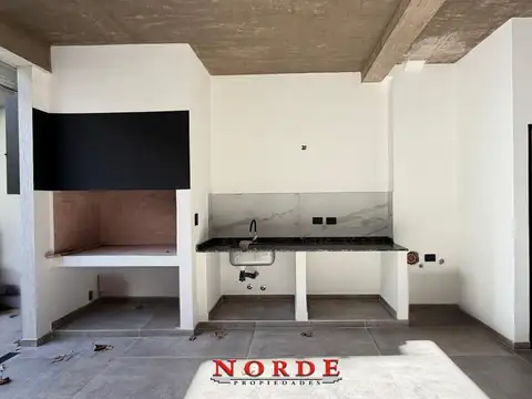Depto Tipo Casa 4 ambientes con 2 baños