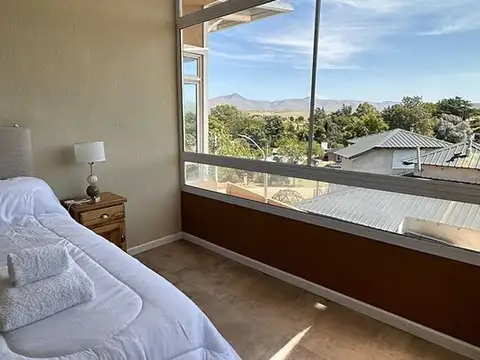 VENTA TRIPLEX COMPLEJO TRES PICOS