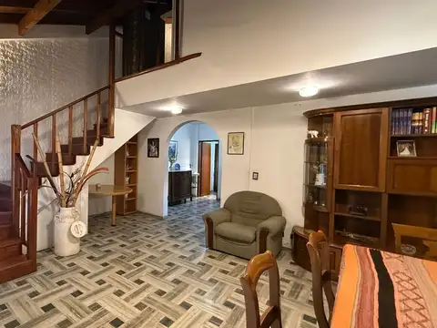 Depto Tipo Casa en Venta de 3 dormitorios