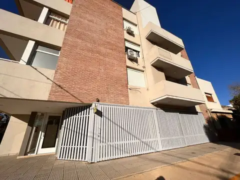 Departamento en venta ,zona estrategica Santo Tomé