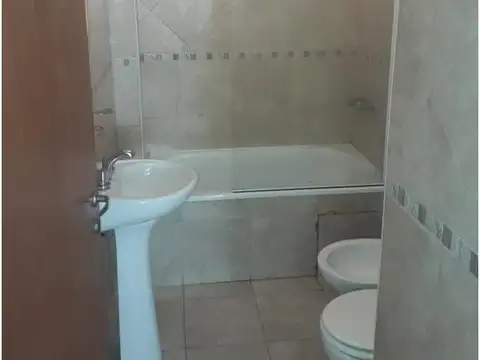 Departamento Mono Ambiente CON COCHERA Lanus Oeste (Actualmente Alquilado)