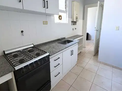 Departamento 3 ambientes con 1 baño