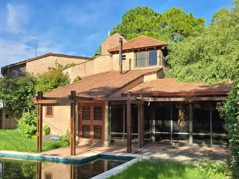 Casa en Venta B° Jardín Espinosa