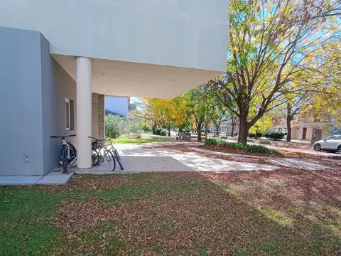 Casa 4 ambientes con 4 baños