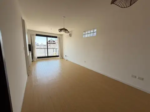 2 ambientes | Alquiler Colegiales | Muy luminoso