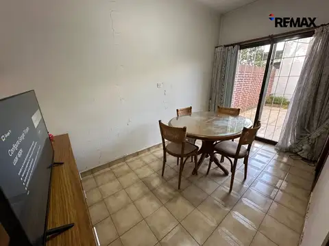 Casa en Venta con 1 cochera