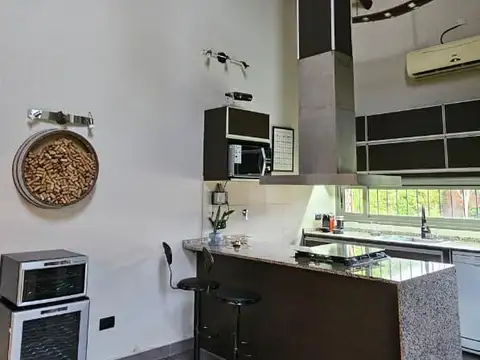Casa en Venta al Este