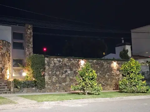 Casa en Venta en El Challao, USD 225.000