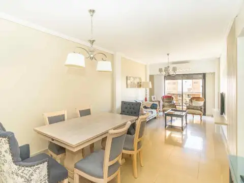 Departamento 4 ambientes con 2 baños