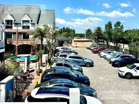 Local en Venta 15 años