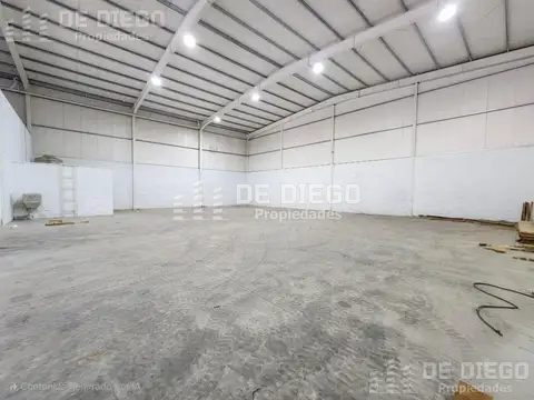 Local en Alquiler en Pablo Podesta, $ 10.000.000