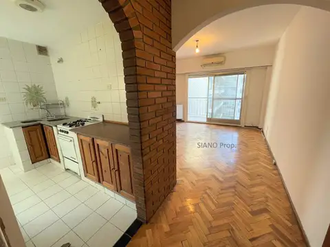 Dr R Gutierrez 1400, Piso 5