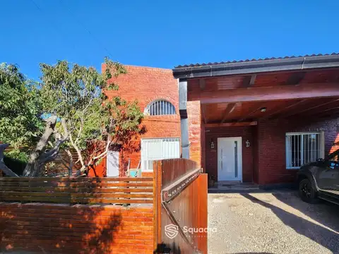 VENTA | PERMUTA - Casa 3 dormitorios, patio y pileta - Barrio Alvear, Rosario.