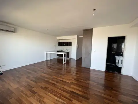 MAUI I - Av. Estanislao López 2600. 11-05