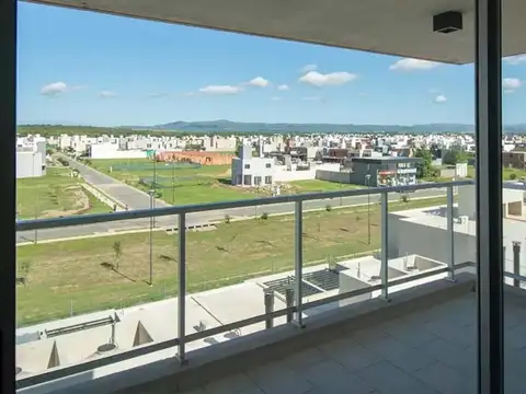 OPORTUNIDAD- DEPTO 3 DORM CON COCHERA-DOCTA .