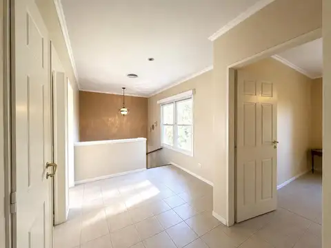 Casa en Venta, 4 Dormitorios,  La Lomada de Pilar