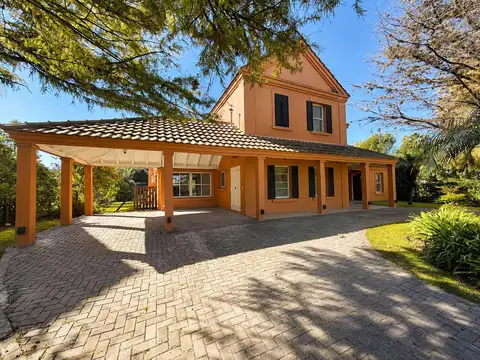 Casa en Venta, 4 Dormitorios,  La Lomada de Pilar