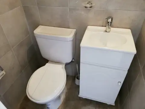 Depto Tipo Casa en Venta de 5 ambientes