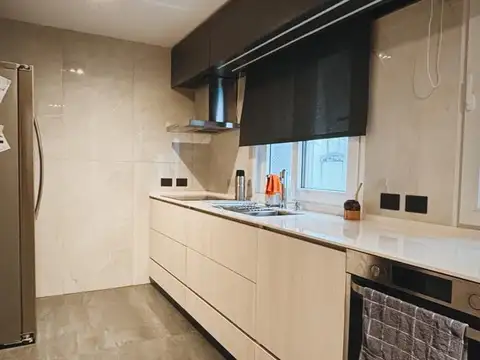 Departamento en Venta con 4 cocheras