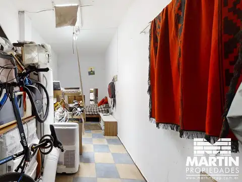 PH en planta alta en venta - Olivos 4 ambientes con patio. Entrada independiente.