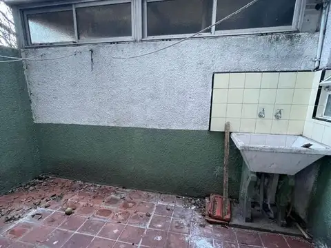 DEPARTAMENTO EN PH - 2 AMBIENTES - CASTELAR NORTE