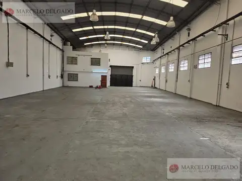 Depósito - Galpón de 1200 m2  - Piñeyro - ALQUILER