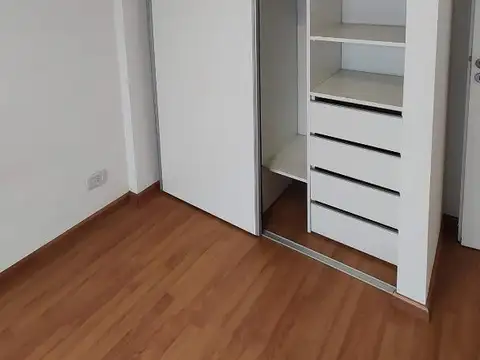 ALQUILER! EXCELENTE DEPTO 2 AMB AMPLIO! MODERNO Y CON SUM!