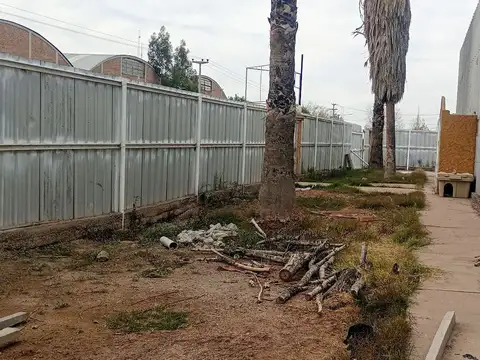 calle 8 ,vereda oeste, Parque Industrial Las heras