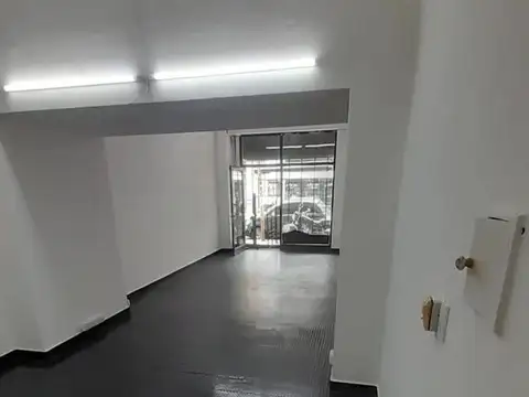 Local en Alquiler en Villa del Parque, $ 1.700.000