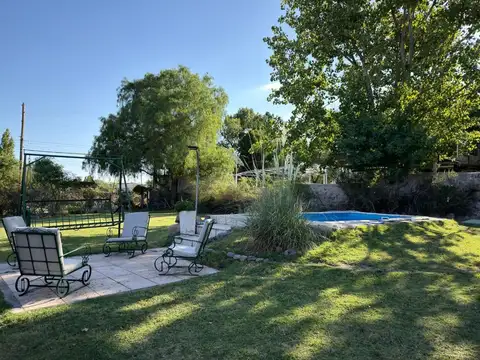 Avenida La Virgen Mb C7 100