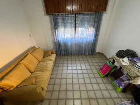 Depto Tipo Casa en Alquiler de 2 ambientes