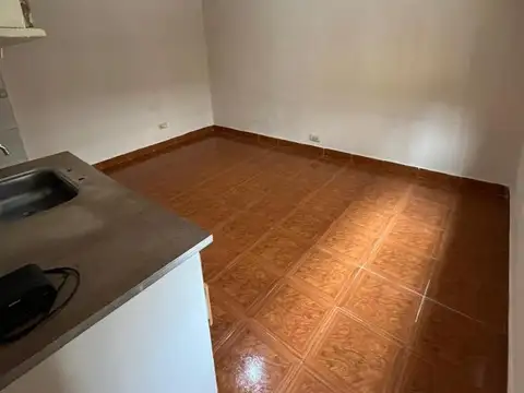 Depto Tipo Casa en Alquiler de 2 ambientes