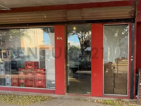 Avenida 7 entre 523 BIS y 524 800, Piso 0