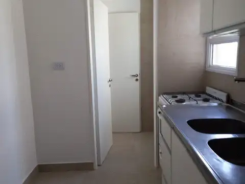 Departamento en Alquiler en Parque Chas, $ 1.150.000